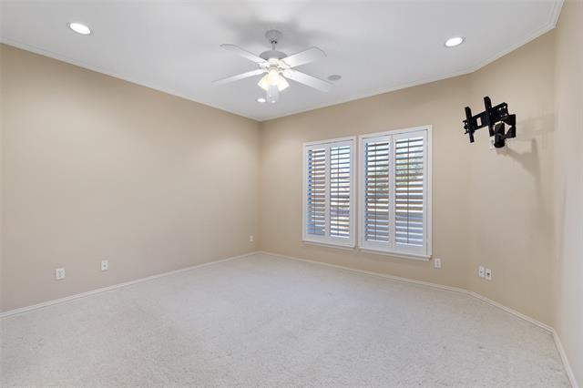 Building Photo - 5276 Longvue Dr