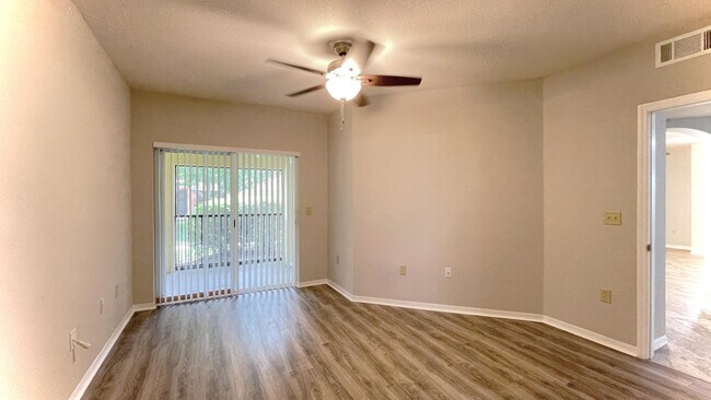 Building Photo - 170 SW Peacock Boulevard 36-104 Port Saint...