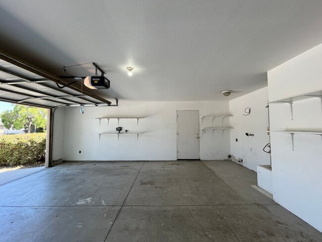 Building Photo - 1665 Aldo Way