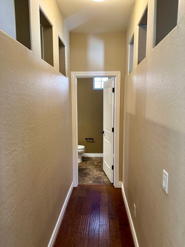 Building Photo - Stunning Rancho Del Ray double story overlooking community park.