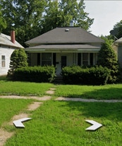 Building Photo - 524 E 7th Street