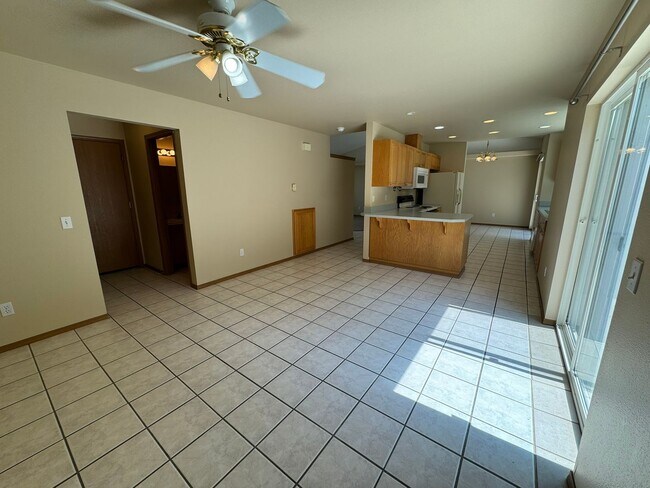 Building Photo - BONUS RENT SPECIAL! Backyard Oasis: 3 Bedroom 2 Bath House Available!