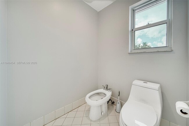 Building Photo - 11374 NW 66th St