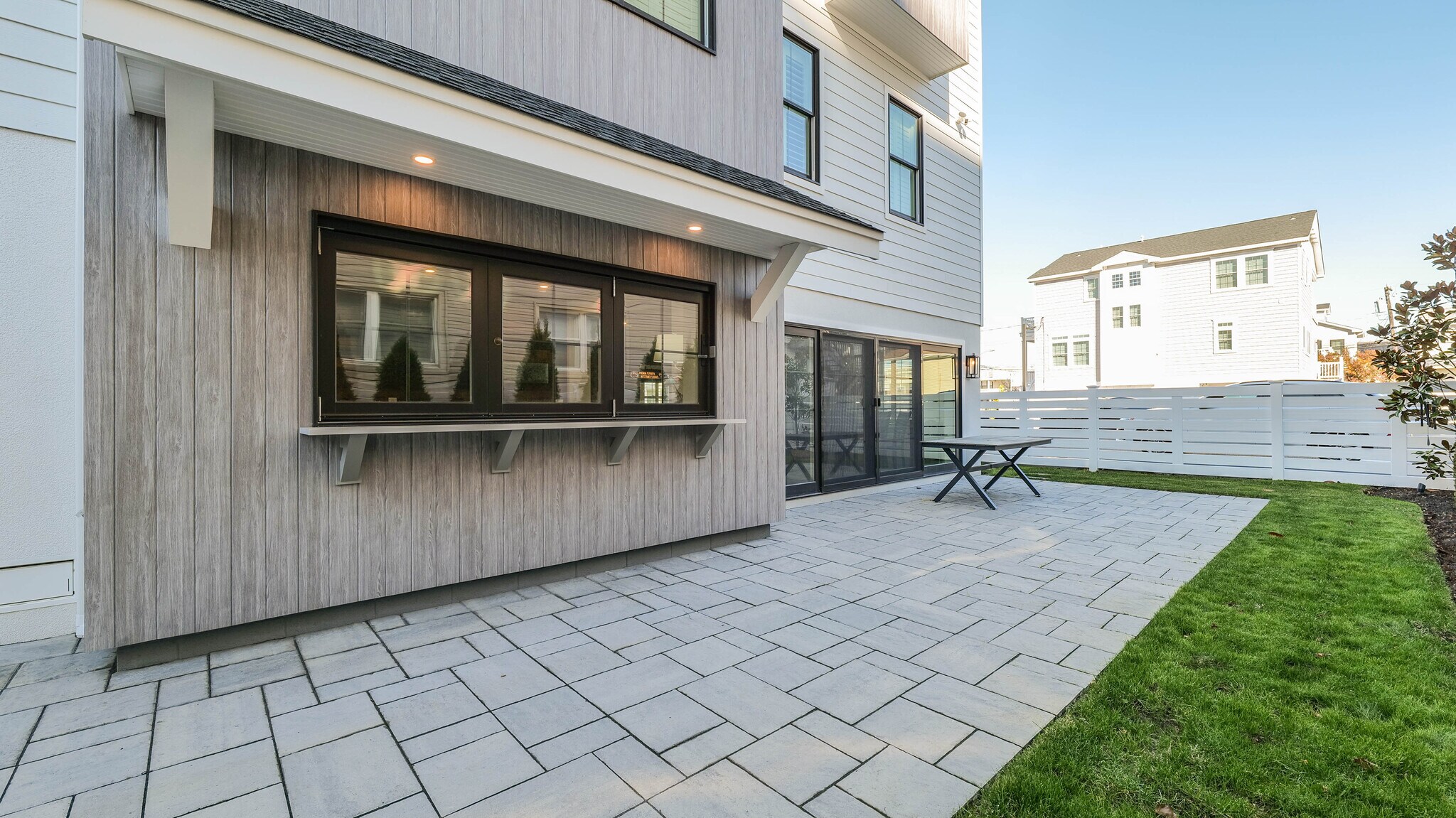 Building Photo - 101 S Madison Ave