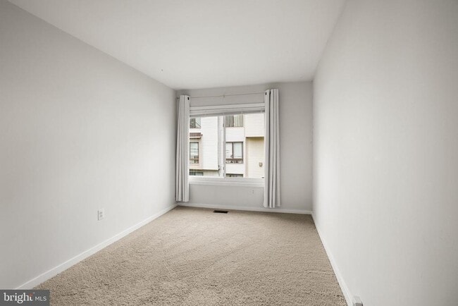 Building Photo - 18616 Pier Point Pl