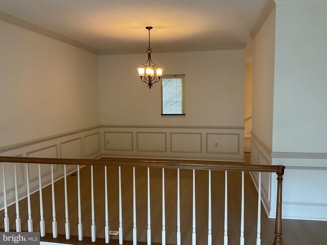 Building Photo - 28 Tenby Ct