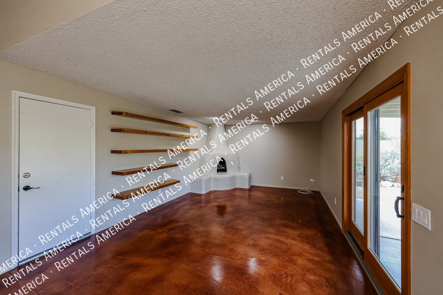 Building Photo - 10438 S 45th Pl