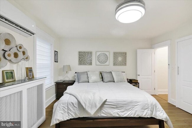 Building Photo - 405 Reading Ave