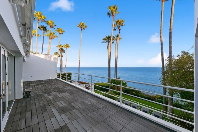 Building Photo - 27428 CA-1