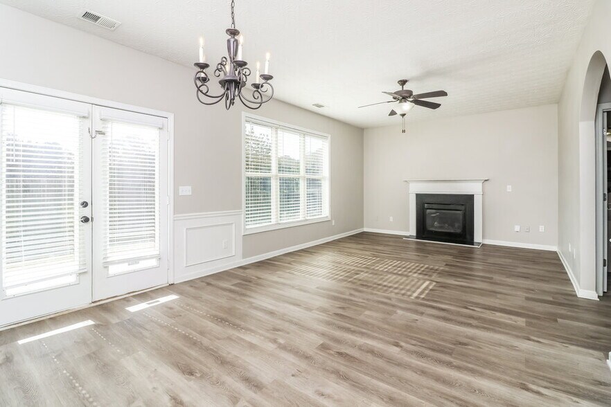 Building Photo - 7087 Littlebrook Way