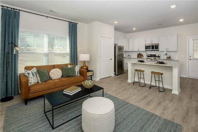 Building Photo - 101 Walker Ridge Ln