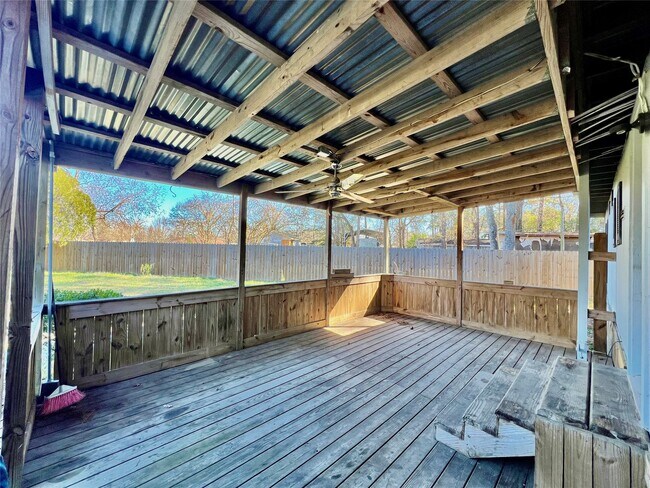 Building Photo - 1508 Darden Dr