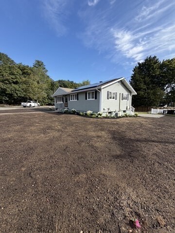 Building Photo - 41 Hathaway Ave