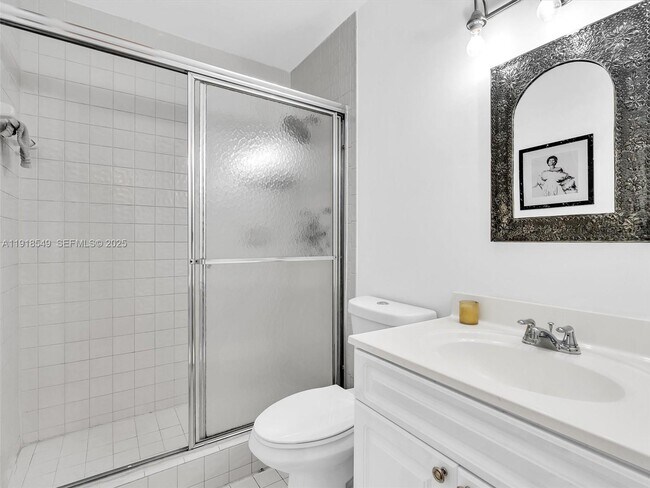 Building Photo - 3558 Magellan Cir