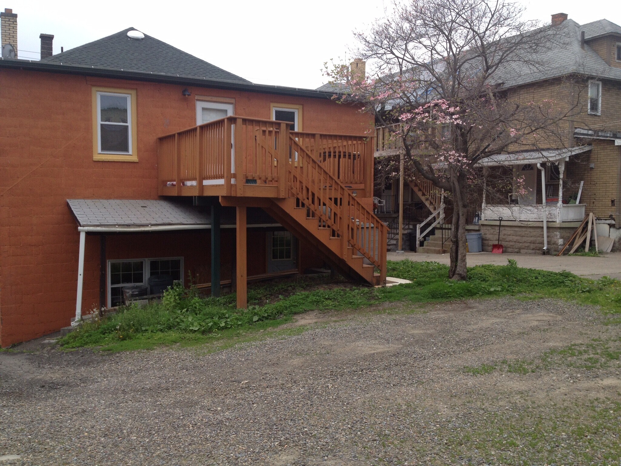 Building Photo - 116 Oak Hill Ave Ave