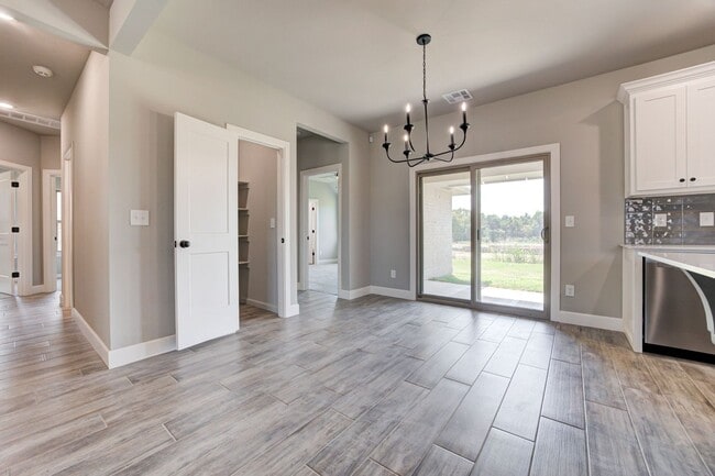 Building Photo - Brand New Home In Noble!