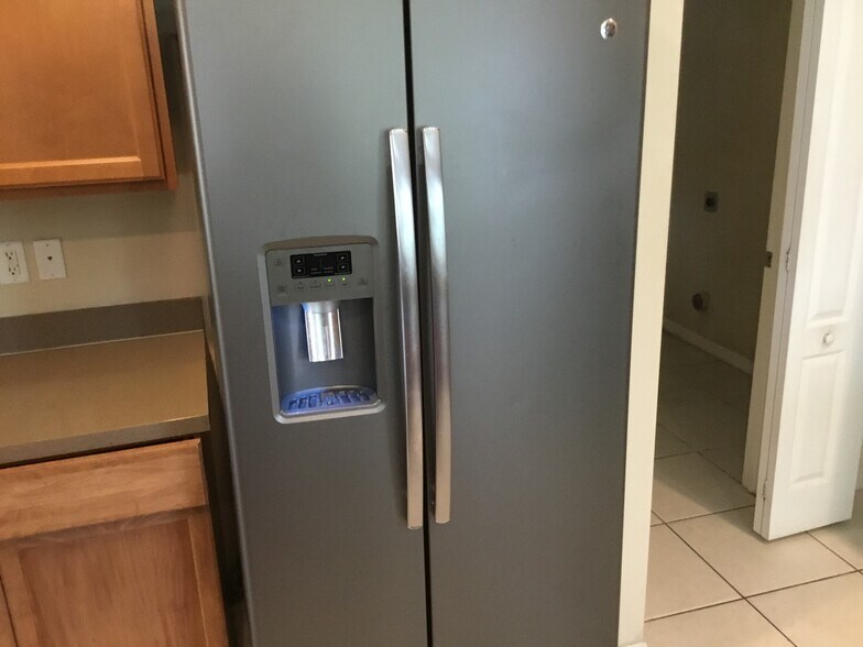 Building Photo - 15407 Telford Spring Dr