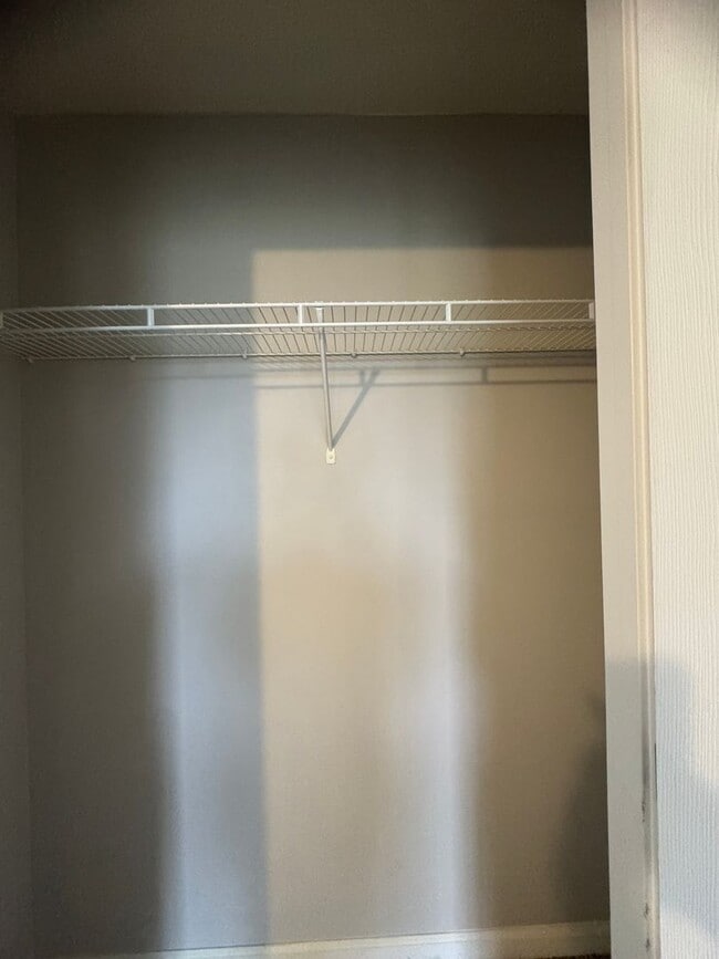 Building Photo - Gorgeous Single Family Home in Clarksville