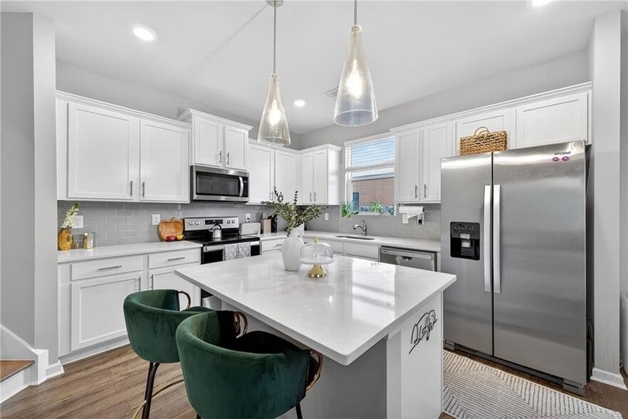 Building Photo - 1104 Elyse Ln