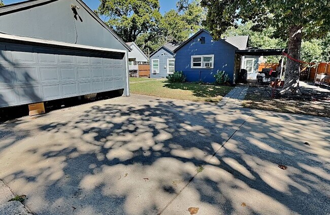 Building Photo - Updated & Modern Home Built in 1940's this...