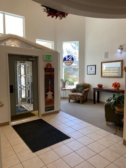 Secured Entry and Lobby - 100 21st Ave