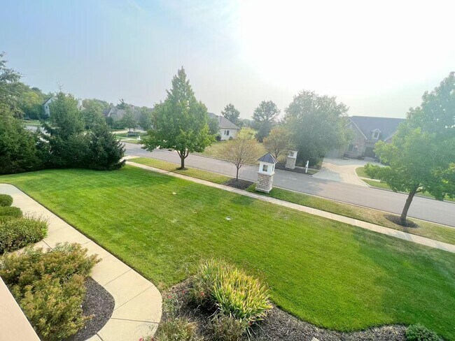 Building Photo - 8150 Grant Dr