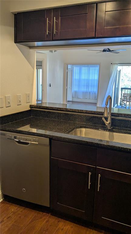 Building Photo - 1000 S Harbour Island Blvd