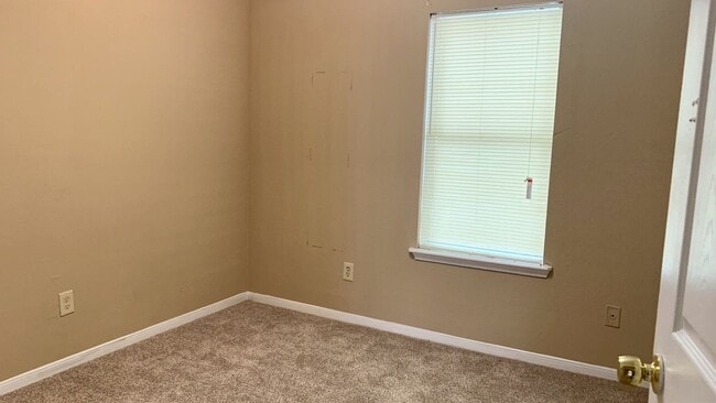 Building Photo - 12500 Brookglade Cir