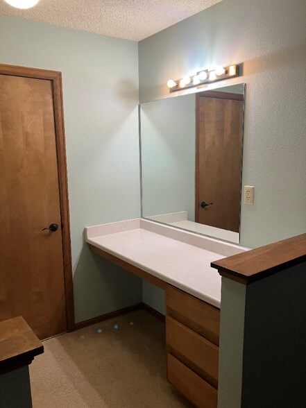 Building Photo - 6946 Gayle Lyn Ln