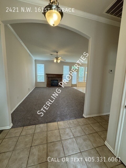 Building Photo - 2421 NW 161st Terrace
