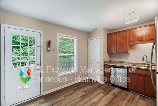 Building Photo - 519 Peachers Ridge Rd
