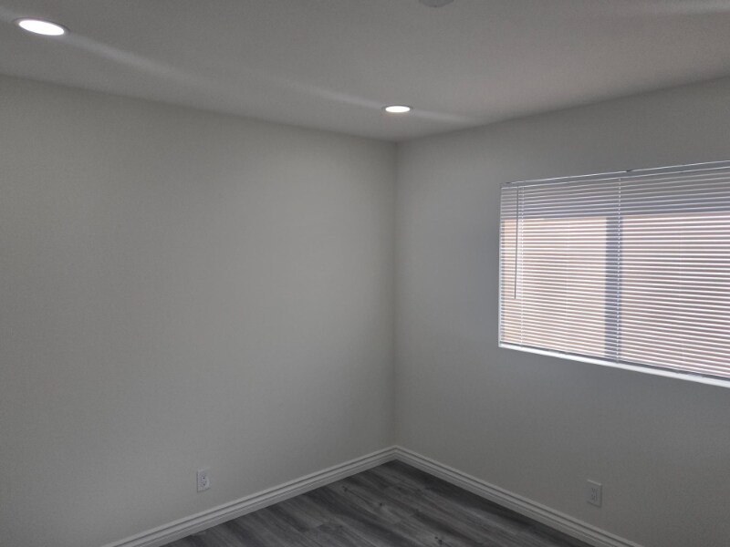 Building Photo - 14906 Lemoli Ave