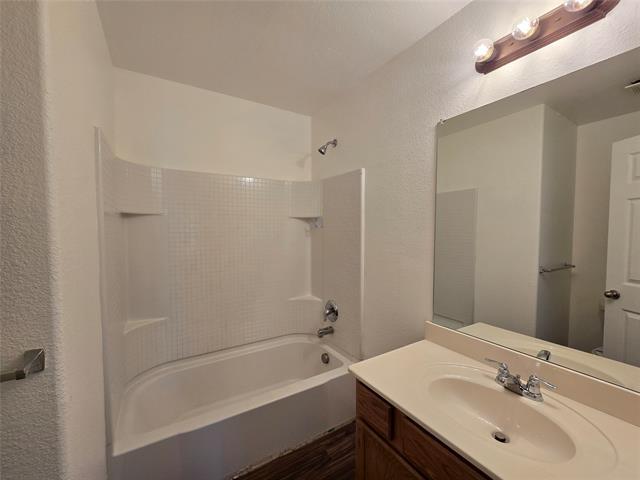 Building Photo - 9028 Navigation Dr