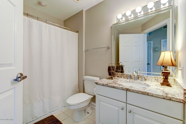 Building Photo - 510 Glenwood Ave