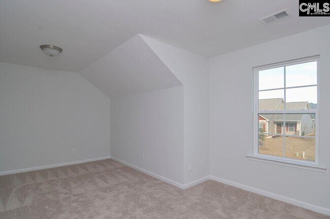 Building Photo - 356 Hollow Cove Rd