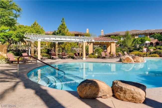 Building Photo - 845 Pantara Pl