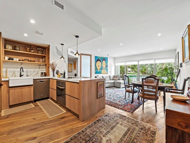 Building Photo - 2451 Brickell Ave