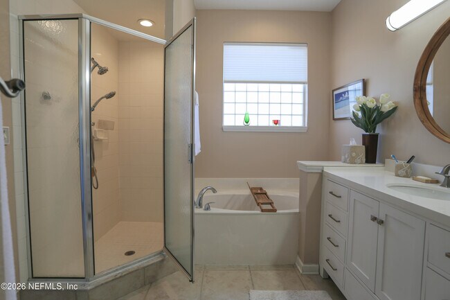 Building Photo - 1401 Carnoustie Ct