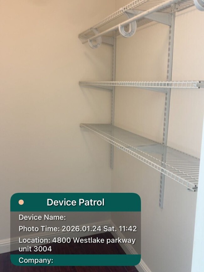 Building Photo - Great 1 bedroom/1.5 Bath in Westlake Villas!