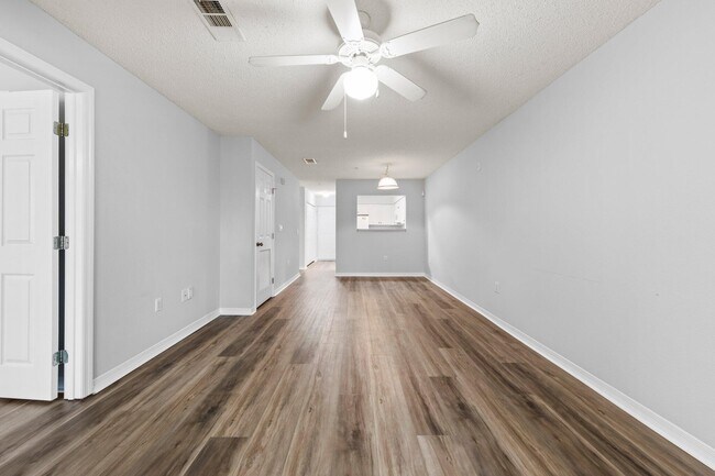 Building Photo - 4276 Calinda Ln