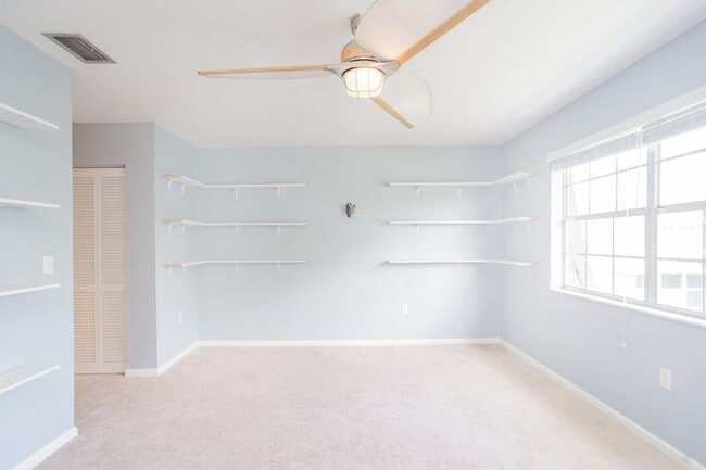 Building Photo - Vero Beach Rental