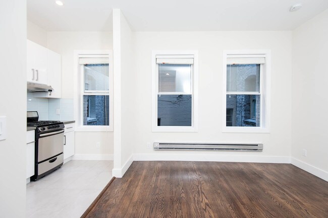 Building Photo - 555 EDDY Apartments