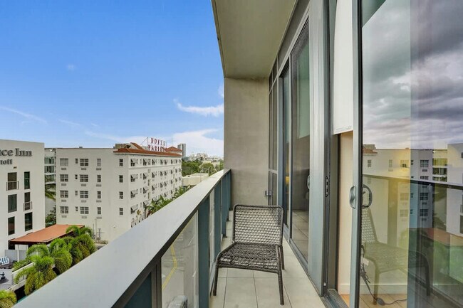 Building Photo - 1220 17th St