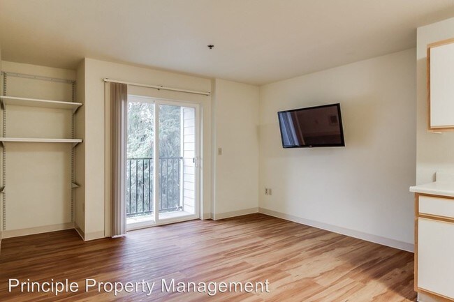 Building Photo - 979 Patterson St