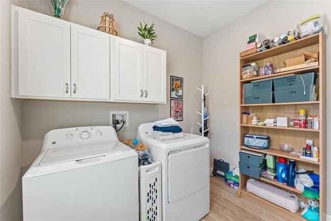 Building Photo - 31493 Cannon Rush Dr