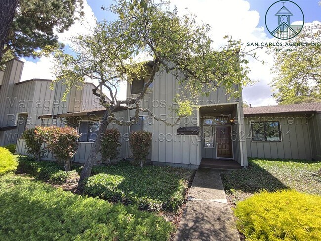 Building Photo - Newly Remodeled Pacific Grove 3 Bed 2.5 Ba...