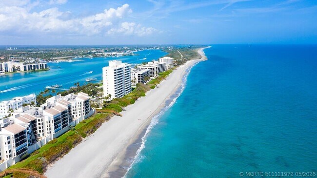 Building Photo - 400 S Beach Rd