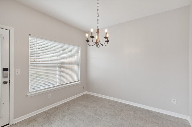 Eat in Kitchen - 708 Vernon Ave