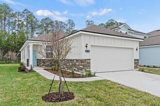 Building Photo - 14728 Macadmia Lane