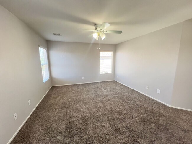 Building Photo - 4 bedroom, 3 bathroom home located in Southwest, NV!